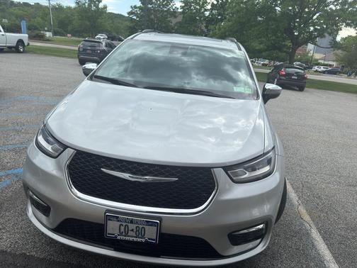 Silver Mist Clearcoat 2023 Chrysler Pacifica Limited