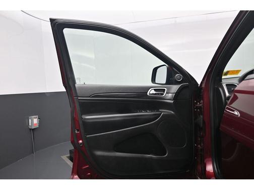 Velvet Red Pearlcoat 2019 Jeep Grand Cherokee Altitude