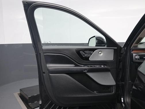 2020 Lincoln Aviator Reserve AWD