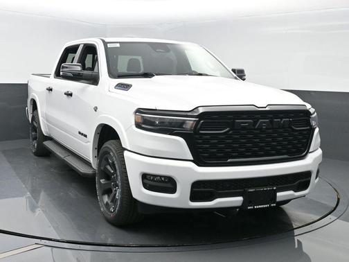 Bright White Clearcoat 2026 RAM 1500 Big Horn/Lone Star