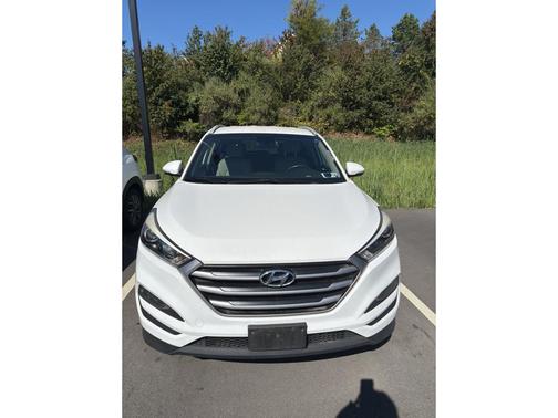 2017 Hyundai TUCSON SE Plus