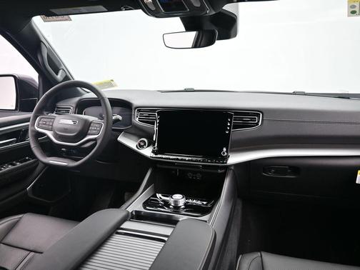 2026 Jeep Grand Wagoneer 4x4