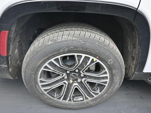 2026 Jeep Grand Wagoneer 4x4