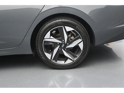 Ecotronic Gray 2023 Hyundai ELANTRA SEL