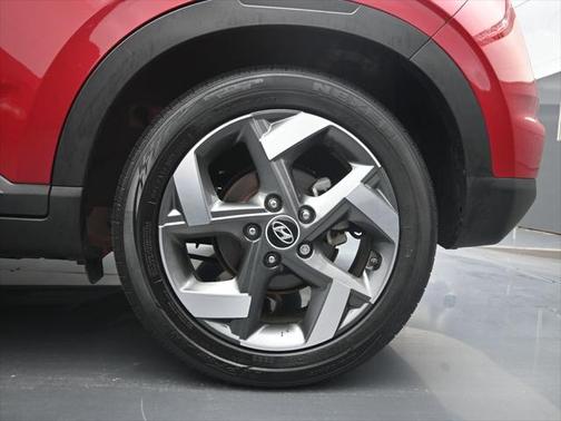 2022 Hyundai VENUE Limited