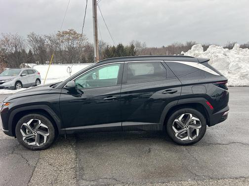 2023 Hyundai TUCSON SEL