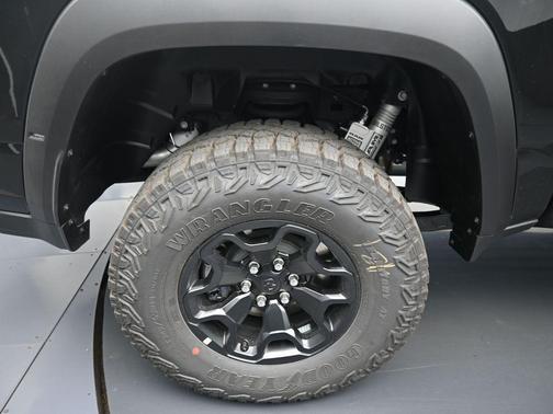 2026 RAM 1500 RHO Crew Cab 4x4 5'7' Box