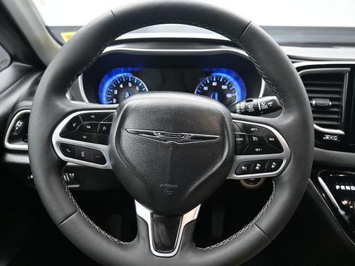 2025 Chrysler Pacifica L