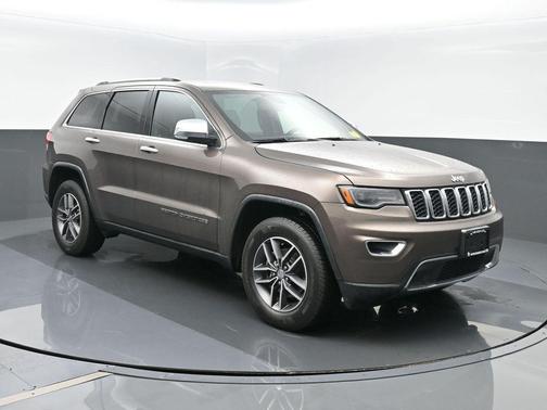 Walnut Brown Metallic Clearcoat 2018 Jeep Grand Cherokee Limited