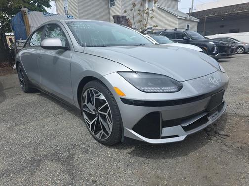 Curated Silver 2024 Hyundai IONIQ 6 SEL