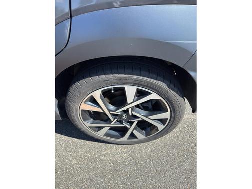 2023 Hyundai KONA Limited