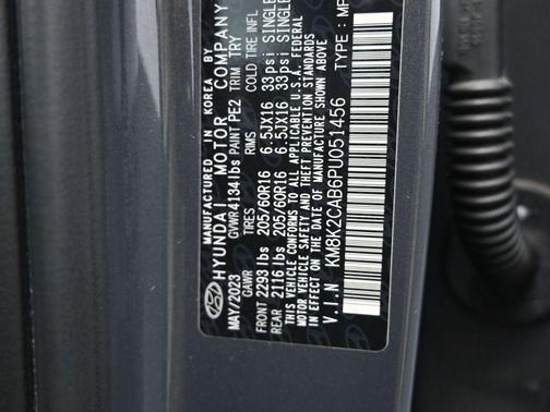 2023 Hyundai KONA SE