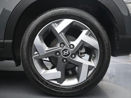 2024 Hyundai VENUE Limited