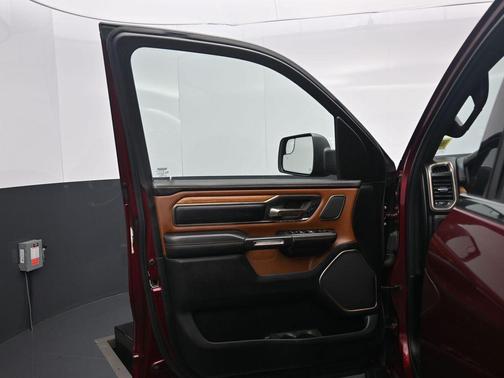 Delmonico Red Pearlcoat 2021 RAM 1500 Longhorn