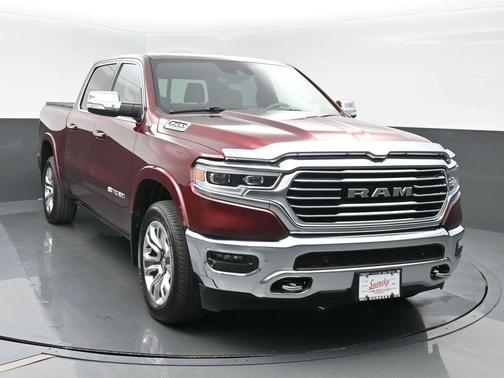 Delmonico Red Pearlcoat 2021 RAM 1500 Longhorn