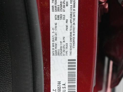 Delmonico Red Pearlcoat 2021 RAM 1500 Longhorn