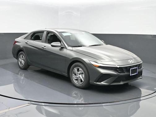 Amazon Gray 2025 Hyundai ELANTRA SE Sedan