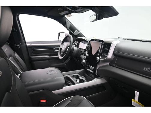Serrano Green Metallic 2026 RAM 1500 Laramie