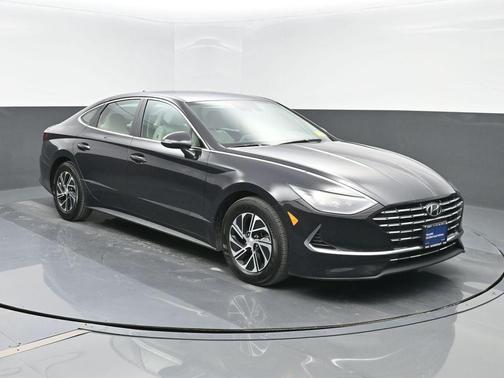 2023 Hyundai SONATA Hybrid Base