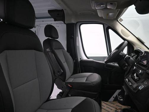 2025 RAM ProMaster 2500 Tradesman