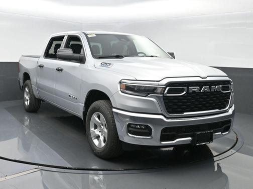 Silver Zynith 2026 RAM 1500 Big Horn/Lone Star
