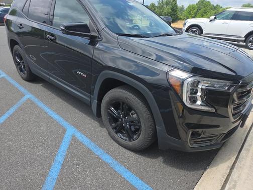 Ebony Twilight Metallic 2022 GMC Terrain AWD AT4