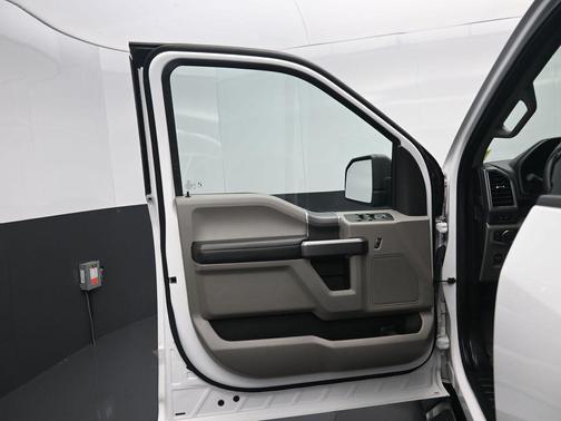 OXFORD WHITE 2020 Ford F-150 XLT