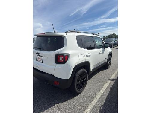 2022 Jeep Renegade Altitude