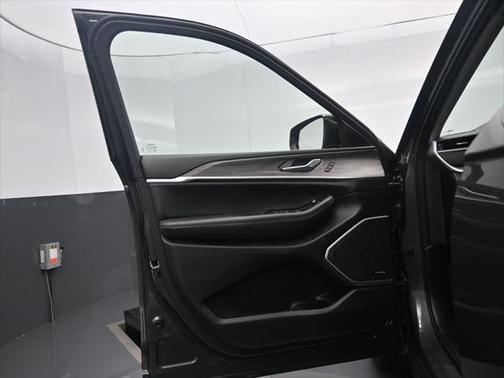 2022 Jeep Grand Cherokee Limited X