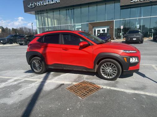2020 Hyundai KONA SEL