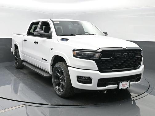 Bright White Clearcoat 2026 RAM 1500 Big Horn/Lone Star