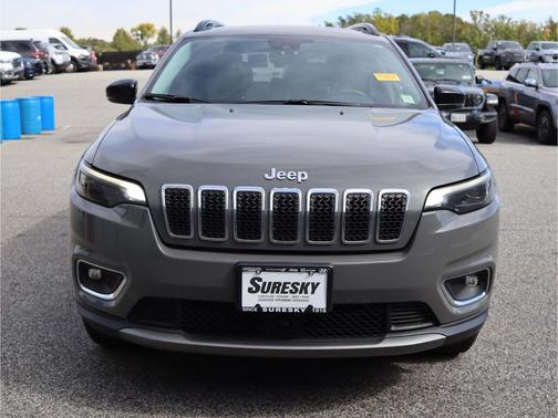 Sting-Gray Clearcoat 2022 Jeep Cherokee Limited