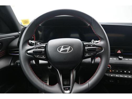 Atlas White 2025 Hyundai ELANTRA N Line