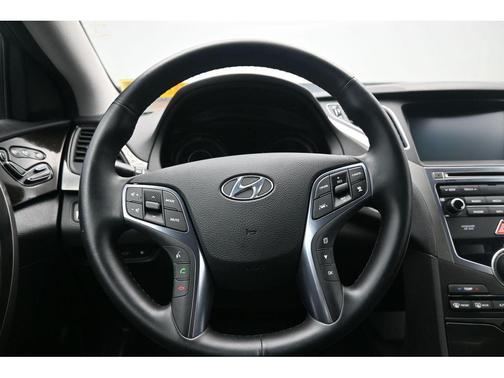 Nocturne Black 2017 Hyundai Azera Limited