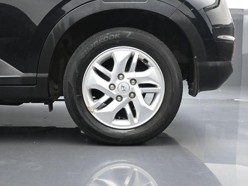 2023 Hyundai VENUE SE