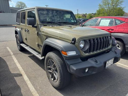 41 2025 Jeep Wrangler Sport S