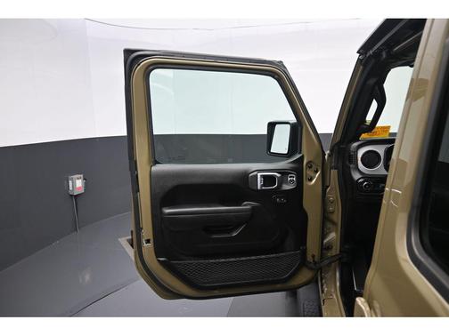 41 2025 Jeep Wrangler Sport S