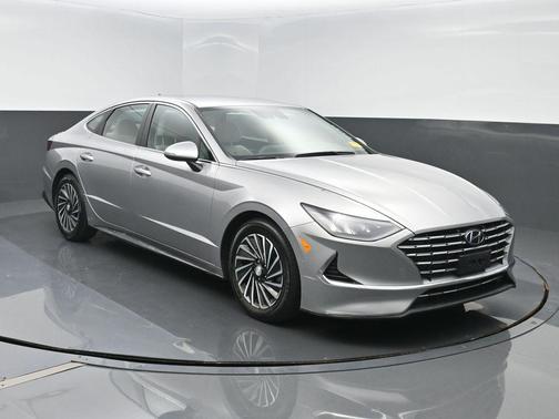 Shimmering Silver 2021 Hyundai SONATA SEL
