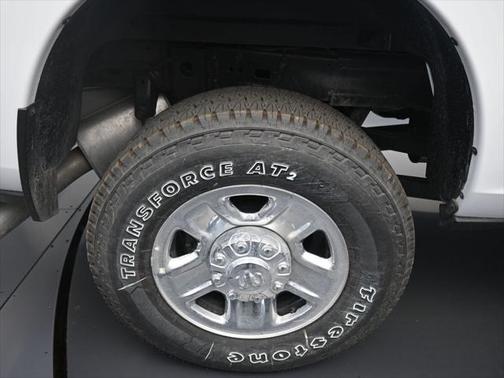 2025 RAM 2500 Tradesman Crew Cab 4x4 6'4' Box