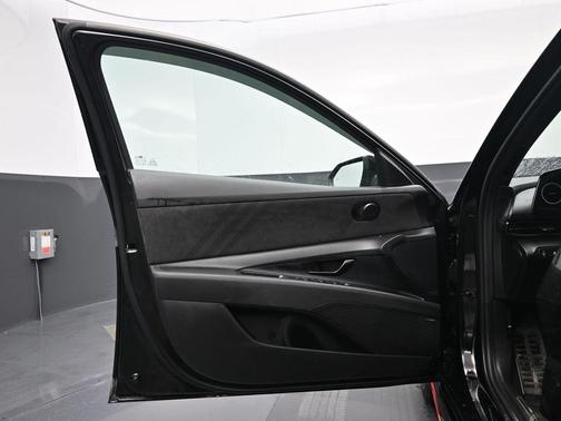 2025 Hyundai ELANTRA N Base