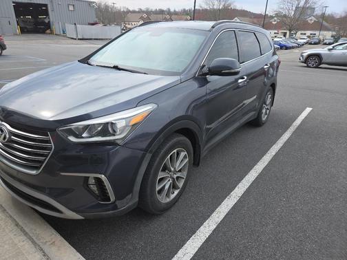 Night Sky Pearl 2017 Hyundai SANTA FE SE