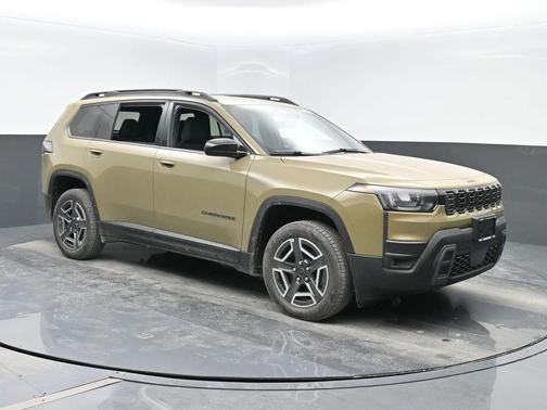 2026 Jeep Cherokee Laredo 4x4