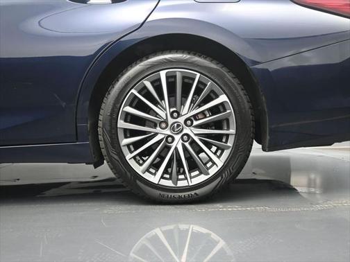 2024 Lexus ES 350 Premium