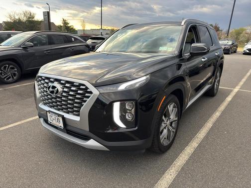 Becketts Black 2021 Hyundai PALISADE SEL