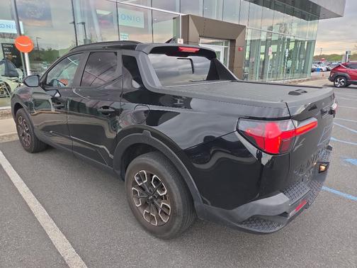 Phantom Black 2023 Hyundai SANTA CRUZ SEL