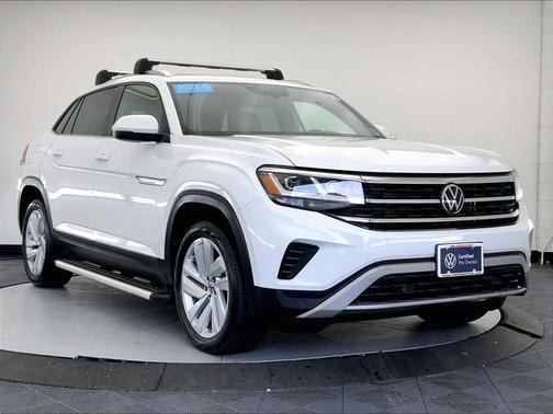 Pure White 2023 Volkswagen Atlas Cross Sport 3.6 V6 SE w/ Technology