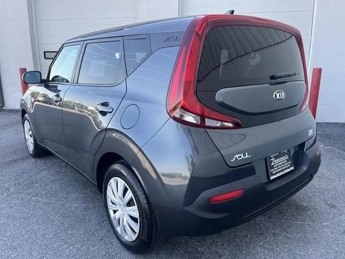 Gravity Gray 2021 Kia Soul LX