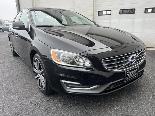 2016 Volvo S60 Inscription T5 Premier