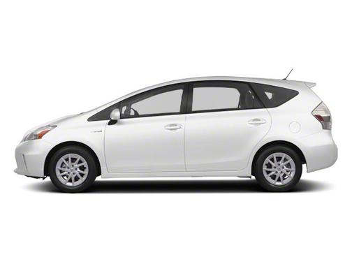 2013 Toyota Prius v Three