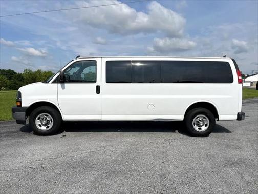 2018 Chevrolet Express 3500 LT